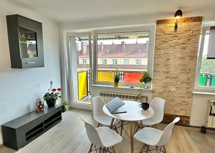 Lägenhet Sunny In Silesia Czeladź
