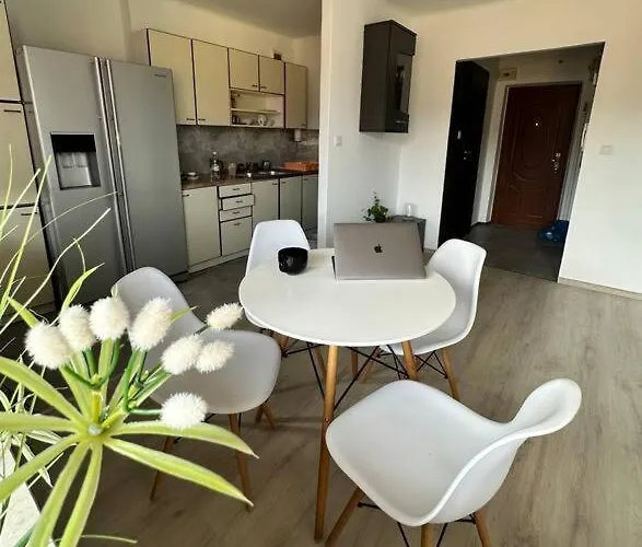 Sunny In Silesia Apartment Czeladz